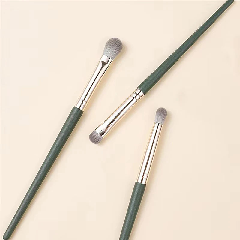Professional Makeup Brushes Set Eye Shadow Concealer Foundation Blusher Contour Shadow Soft Hair Mixed Smudge Makeup Beauty Tool Quake