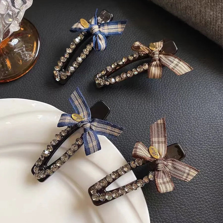 Korean Hollow BB Clip Simple Exquisite Ribbon Bow Rhinestone Duckbill Clip Temperament Bangs Side Clip Women Hair Accessories Quake