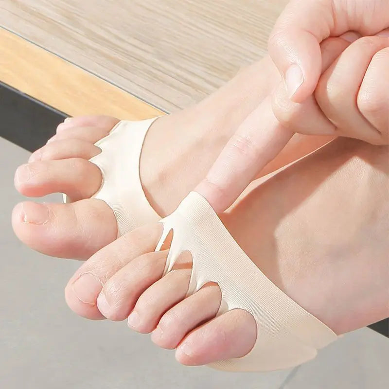 1 Pair Pain Resistant and Sweat Absorbing Invisible Split Toe Women's High-heeled Sandals with Forefoot Half Length Socks Quake