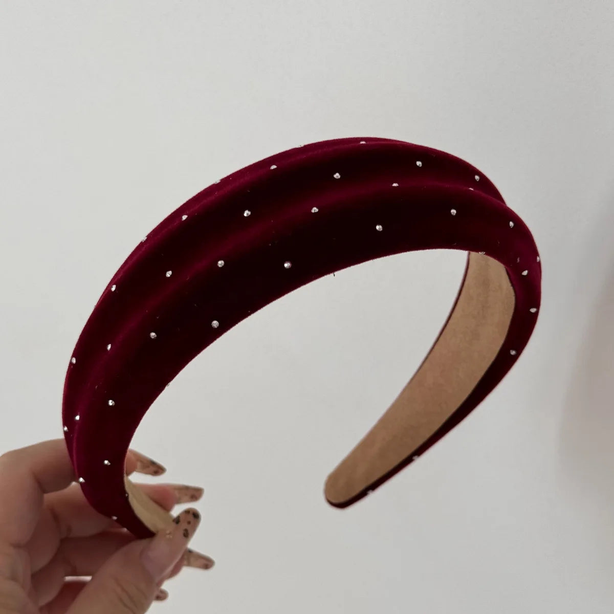 Polka Dots Pearls Velvet Headband for Women Girls French Retro Elegant Hairband Headwear Traveling Outdoor Hair Accessories New Quake red