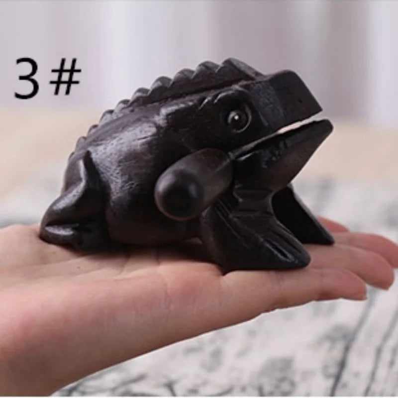 1pc Wooden Frog Guiro Rasp,Handcrafted Wooden Frog Musical Instrument,African Wooden Frog Rasp Musical Instrument for Adults Quake black 10.5x6x6cm