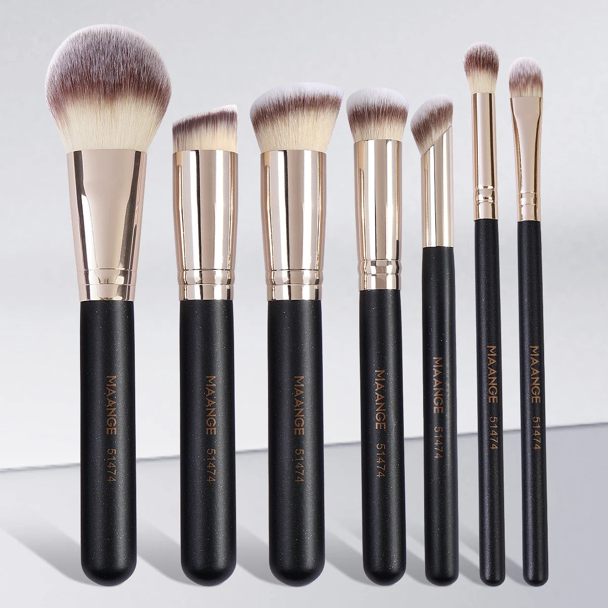 MAANGE 7pcs/set Makeup Brushes for Cosmetic Foundation Powder Concealer Blush Brush Blending Soft Bristles Beauty Tools Quake Black