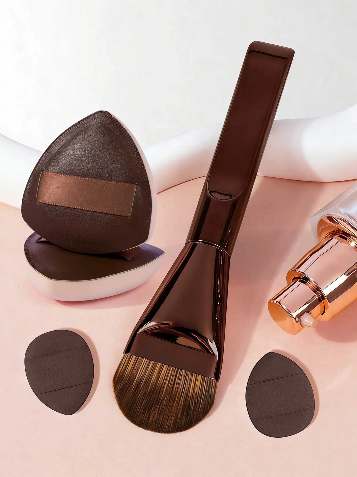 5pcs Makeup Brush Foundation Brush Facial Mask Brush,Concealer Brush, Makeup Tools With Soft Fiber For Easy To Carrying Quake