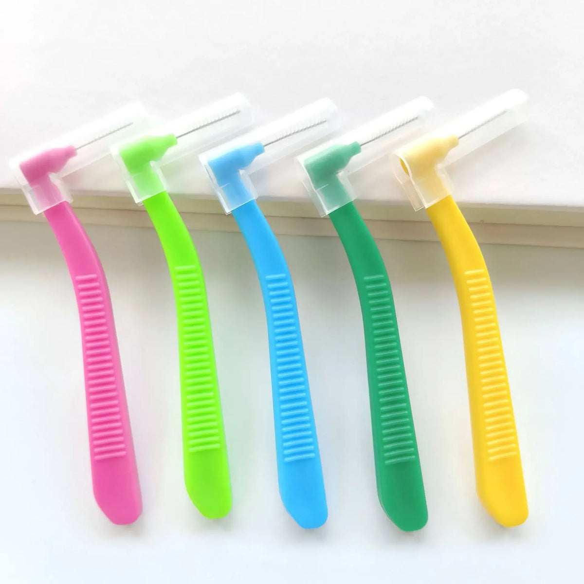 vvocci 20pcs I-Shape Interdental Brushes 0.6-1.2mm, Orthodontic Dental Flosser Tool for Braces Cleaning, Oral Hygiene Kit Quake