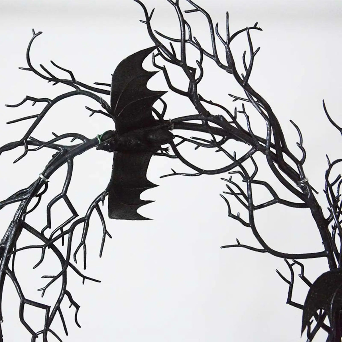 Halloween Wreath with Bats Decor Creative Porch Wreath Wall Hanging Decorative Front Door Wreath for Festival Photo Props Party Quake