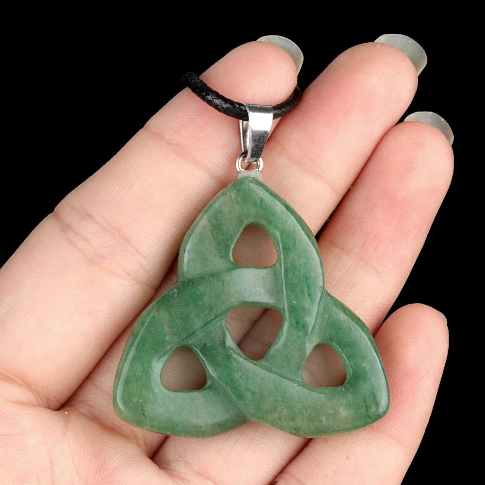 Hot Sale Witch Knot Pendant Necklace Natural Stone Rose Quartz/Amethyst Irish Pendant Lucky Gift For Women And Man Quake Green Aventurine