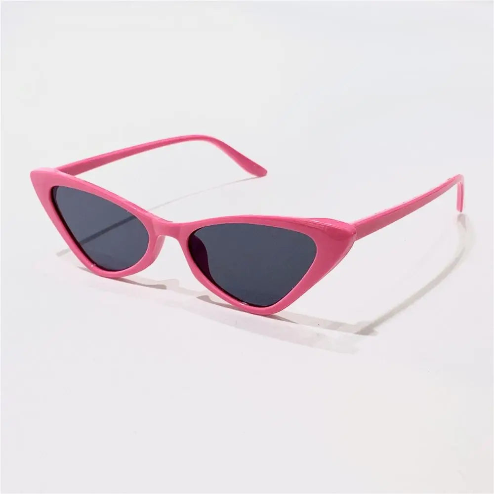Vintage Small Frame Cat Eye Sunglasses UV400 Protection Trendy Retro Shades Streetwear Accessories for Women Quake Rose Pink