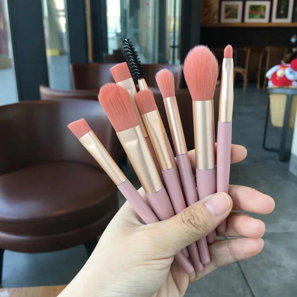 Makeup Brush Complete Set of Small 8 Beauty Tools Portable Set Eye Shadow Brush Foundation Make-up Brush Powder Blusher Brush Quake