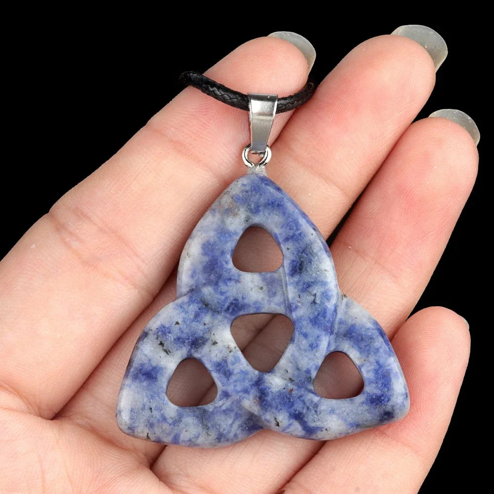 Hot Sale Witch Knot Pendant Necklace Natural Stone Rose Quartz/Amethyst Irish Pendant Lucky Gift For Women And Man Quake Sodalite