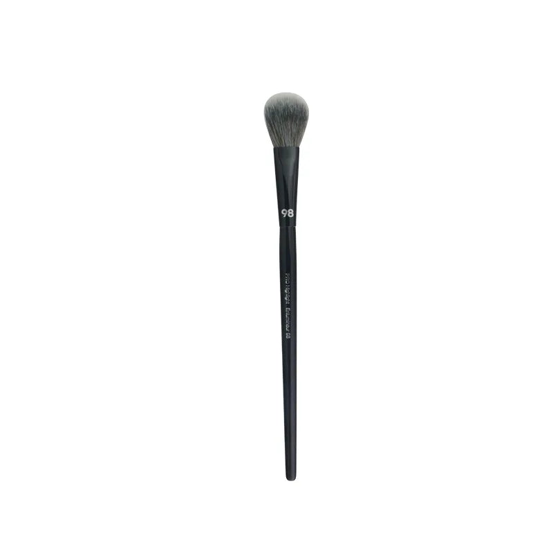SP-B Series Soft Makeup Brush – Foundation, Blush & Blending