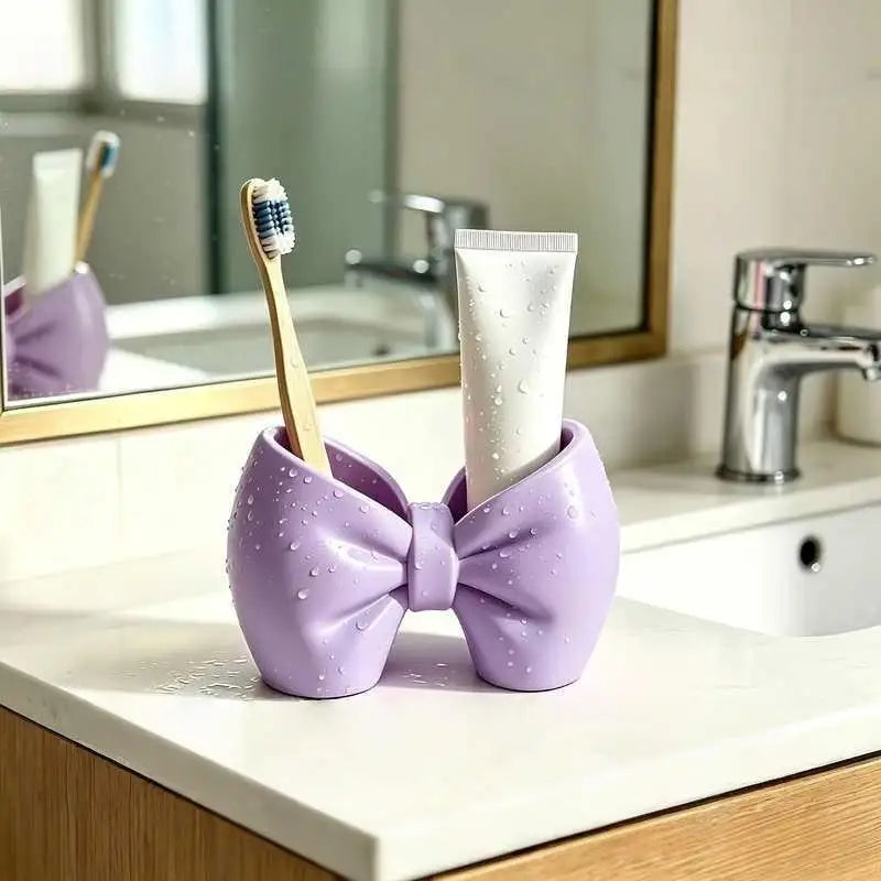 Cute Bow Shaped Makeup Brush Organizer With Large Capacity: Perfect For Vanity Desk Office Stationery Quake A4