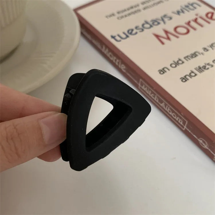 High Ponytail Brown Hairpin Korean Simple Frosted Bangs Side Clip Shark Clip Clamp Shredded Hairpin Women's Hair Accessories Quake Black