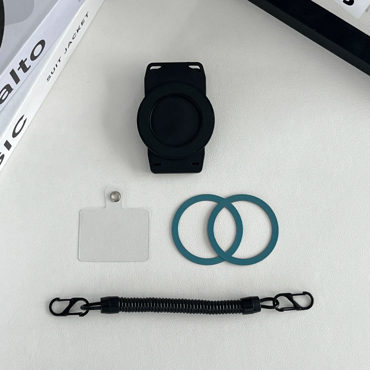 Free Hands Magnetic Belt Clip Holder Mobile Phone Holder Backpack Clip Metal Hook Spring Rope For Magsafe iPhone Accessories Quake