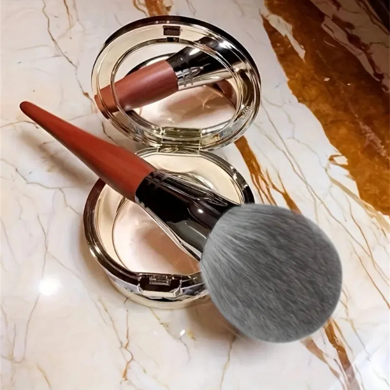 Loose Powder Brush Large Soft Nylon Bristles Round Powder Brushes Foundation Blush Brush Blush & Contour Makeup Cosmetic Brushes Quake