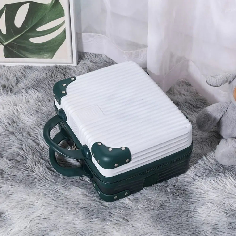 Hot Sales 14 inch Travel Suitcase Mini Travel Makeup Case Organizer Hand Boarding Case For Women Quake 8