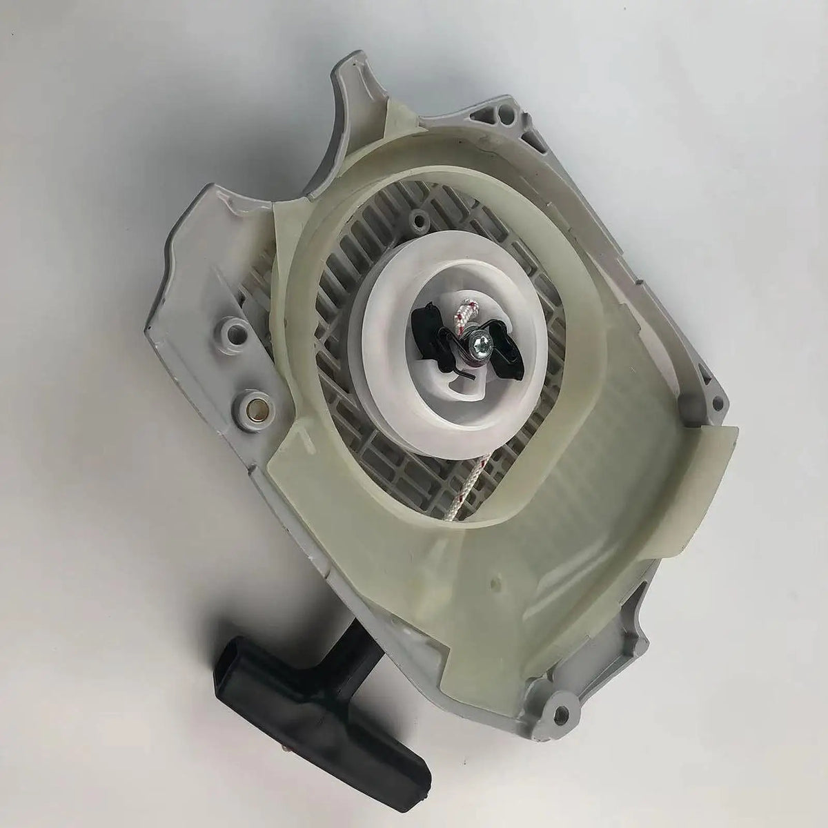 Chainsaw Starter Spare Parts Replaces 1142-080-2102 Easy Installation Accessories Recoil Pull Starter for MS462 MS462C Quake