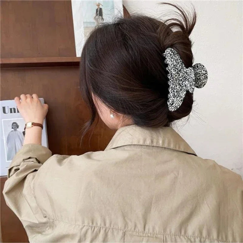 Acrylic Leopard Print Hair Claw Women Female Fashion Hair Clip Camp Hairpin Hair Style Accessories Crab Clamp Barrette Headwear Quake