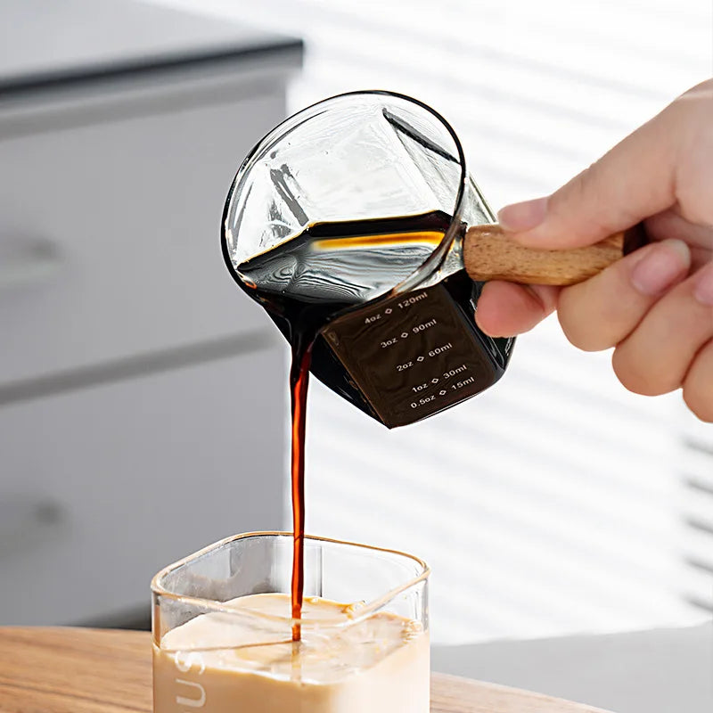 YWDL 120ml Glass Espresso Measuring Cup with Wood Handle Hexagon Milk Jug Coffee Supplies Sauce Cup Serving Pitcher Quake