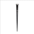 Kat Von D - Makeup Brush No.40 Double Slope Concealer Brush 3D Acne Marks Spots Decree Lines Perfect Coverage Makeup Tool Brush Quake Concealer Brush