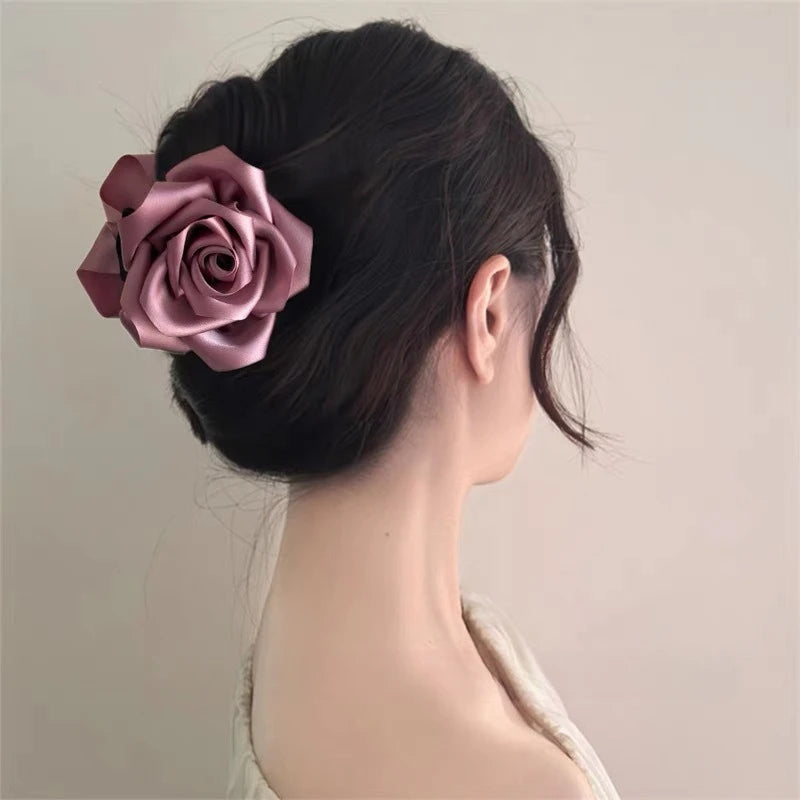 Fabric Rose Flower Hair Claw Clips Elegant Sweet Women Girls Hairg Grab Clip Korean Fashin Stain Floral Shark Clamp Accessories Quake