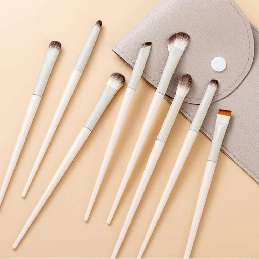 5/6/8/10Pcs Professional Eye Makeup Brushes Set Detail Eyeshadow Brush White Ultra Soft Eyeshadow Eyeliner Beauty Makeup Tools Quake